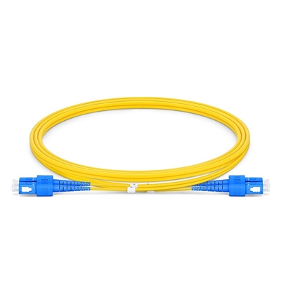 10 م SC UPC إلى SC UPC Patch Cord Duplex 3.0mm OFNR 9/125 وضع فردي
