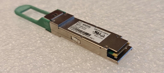 QSFP28 100G CWDM4 مصدر الألياف أحادية الوضع SPQ-CE-CL-CDFM 2Km الوحدة النمطية