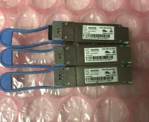 الوحدة الضوئية QSFP + 40G LR4 SPQ-10E-LR-CDFL ، جهاز إرسال واستقبال ليفي أحادي الوضع 10 كجم