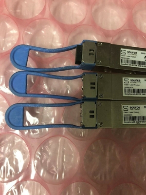 الوحدة الضوئية QSFP + 40G LR4 SPQ-10E-LR-CDFL ، جهاز إرسال واستقبال ليفي أحادي الوضع 10 كجم
