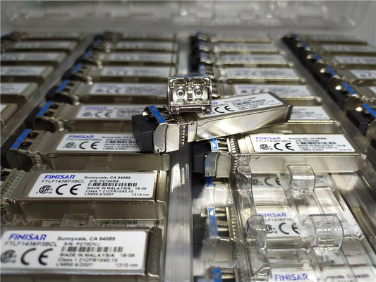 فينيسار FTLC1154RDPL 10km 100GBASE-LR4 QSFP28 SMF وحدة الإرسال البصري