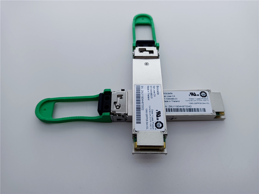 بروكيد 57-1000480-01 XBR-000285 128G QSFP28 2km 1310nm SMF وحدة جهاز الاستقبال مع رابط LC