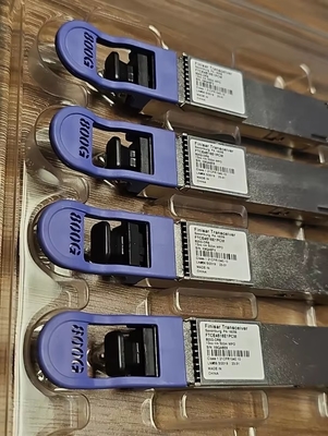 Finisar QSFP-DD-800G-DR8 500M SMF MPO16 وحدات بصرية موازية 100G محول شبكة 16 طاقة النواة 40G معدات الألياف الضوئية