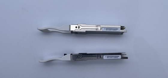 وحدة 100G QSFP28 قابلة للتوصيل الساخن 100GBASE-ZR4 80KM لمحول شبكة SFP