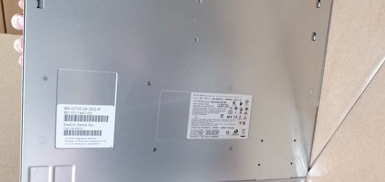 من Broadcom Fc Brocade G720 Switch BR-G720-24-32G-R 24 Active Port CE SA KCC